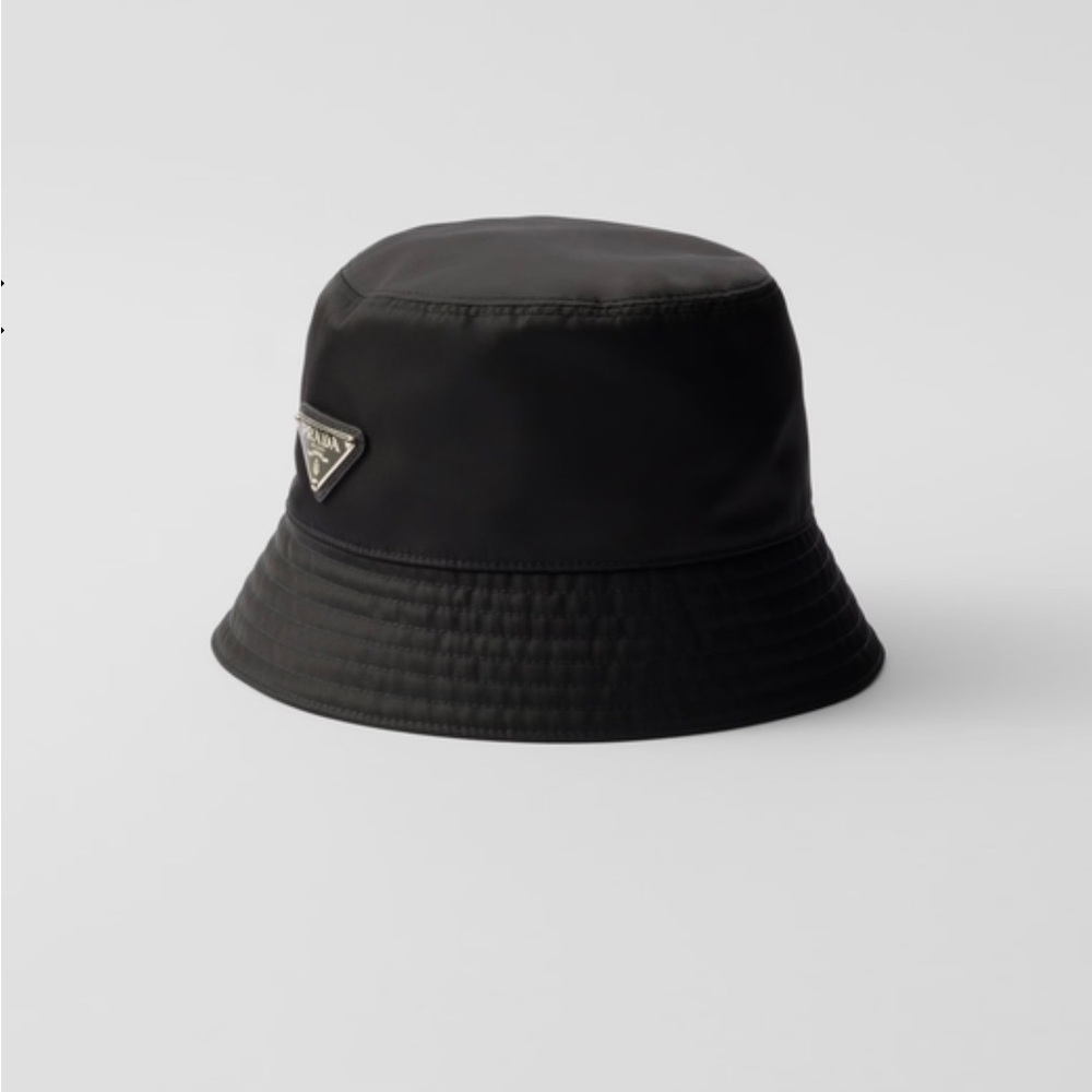 Prada Re-Nylon Bucket Hat 🖤 Black Size M | Authentic